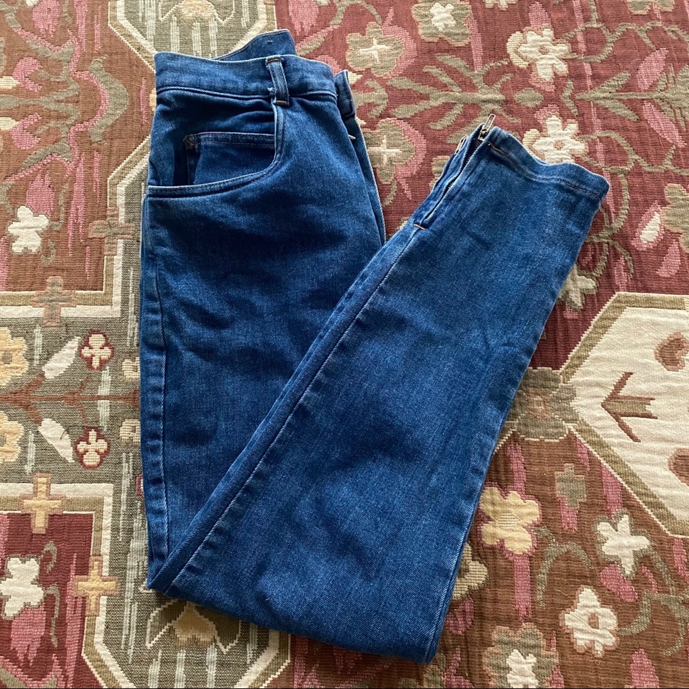 Vintage | High Waisted Skinny Mom Jeans with Zipper Accent
